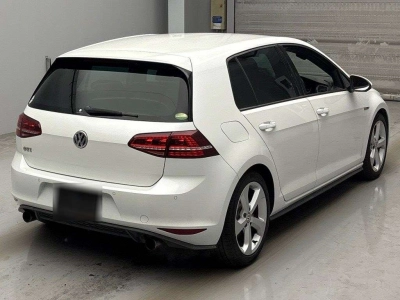 VOLKSWAGEN GOLF  GTI