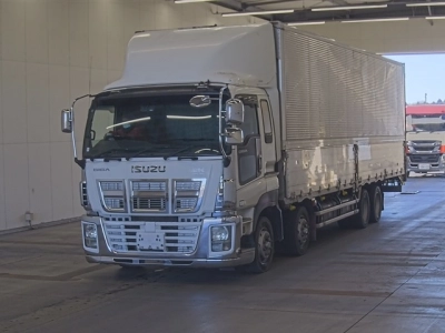ISUZU GIGA
