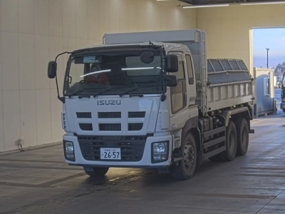 ISUZU GIGA