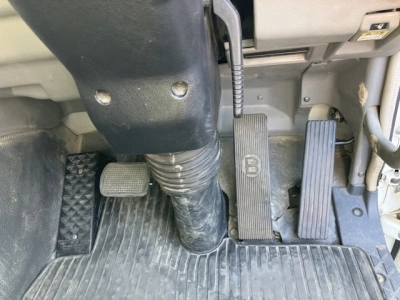 MITSUBISHI FUSO SUPER GREAT