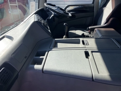 MITSUBISHI FUSO SUPER GREAT