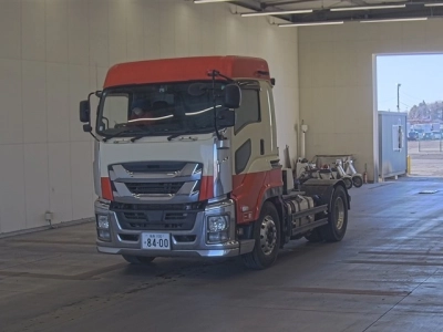 ISUZU GIGA