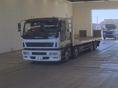 ISUZU GIGA