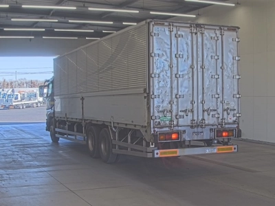 MITSUBISHI FUSO SUPER GREAT