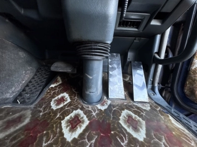 MITSUBISHI FUSO SUPER GREAT