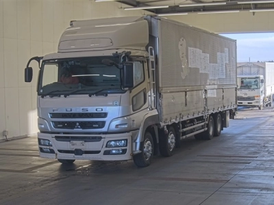 MITSUBISHI FUSO SUPER GREAT