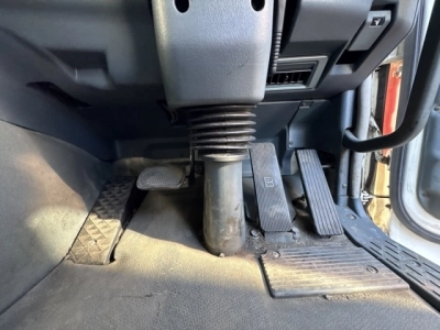 MITSUBISHI FUSO SUPER GREAT