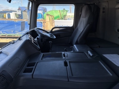 MITSUBISHI FUSO SUPER GREAT