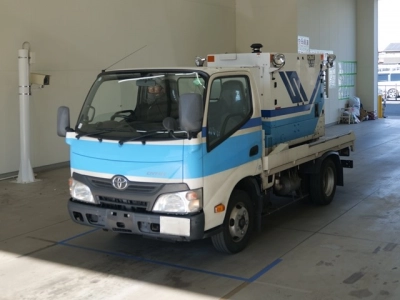 TOYOTA DYNA