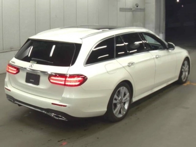 MERCEDES BENZ E CLASS STATION WAGON
