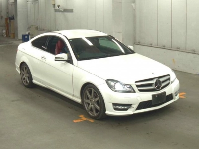 MERCEDES BENZ C CLASS