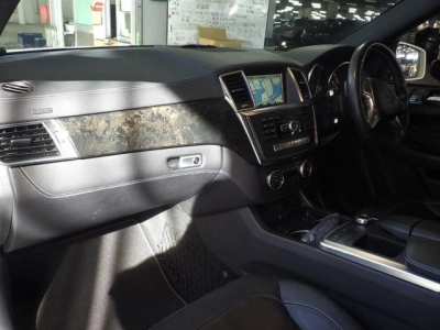 MERCEDES BENZ M CLASS