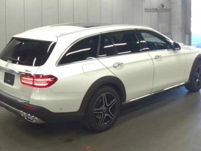 MERCEDES BENZ E-CLASS ALL-TERRAIN