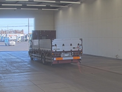 MITSUBISHI FUSO FIGHTER