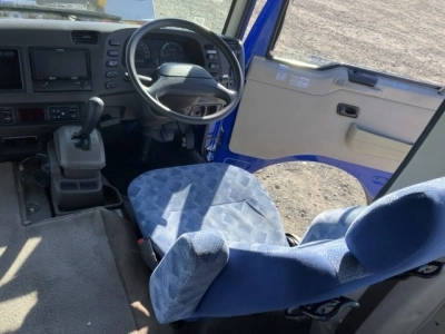 MITSUBISHI FUSO ROSA