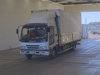 ISUZU FORWARD