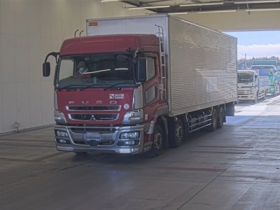 MITSUBISHI FUSO SUPER GREAT