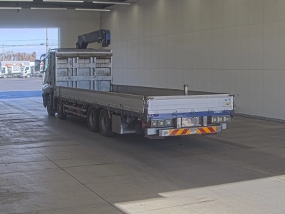 MITSUBISHI FUSO SUPER GREAT