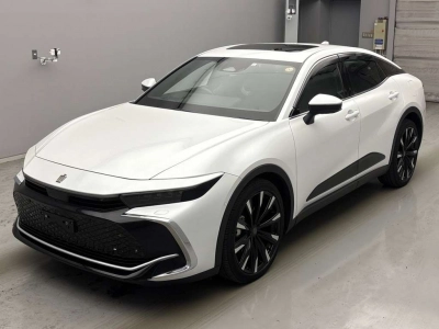 TOYOTA CROWN CROSSOVER