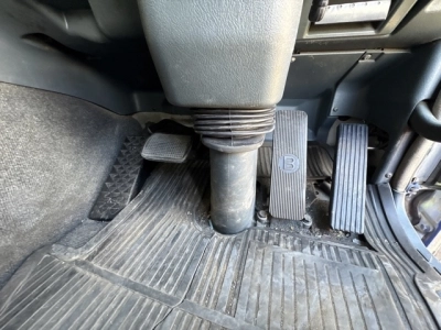 MITSUBISHI FUSO SUPER GREAT