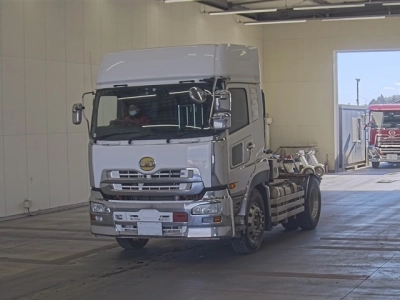 NISSAN DIESEL (UD) QUON