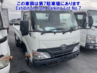 TOYOTA DYNA