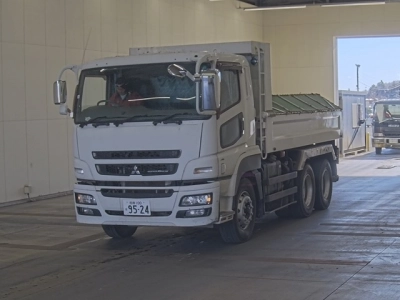 MITSUBISHI FUSO SUPER GREAT