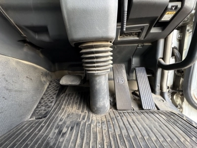 MITSUBISHI FUSO SUPER GREAT