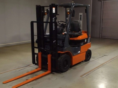 TOYOTA  FORKLIFT 