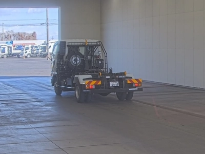 MITSUBISHI FUSO FIGHTER