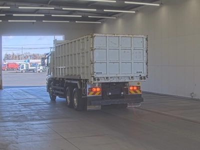 MITSUBISHI FUSO SUPER GREAT