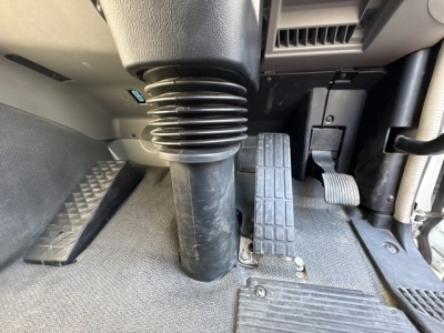 MITSUBISHI FUSO SUPER GREAT