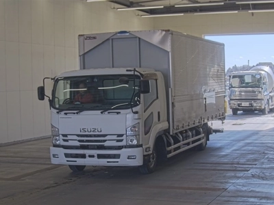 ISUZU FORWARD