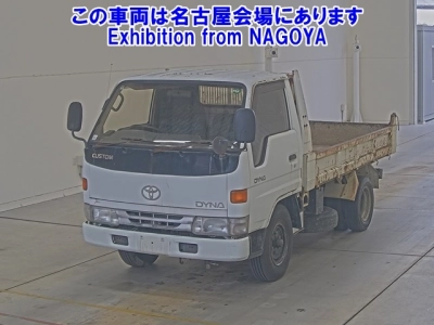 TOYOTA DYNA