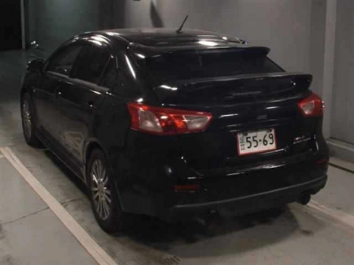 MITSUBISHI GALANT FORTIS SPORTBACK