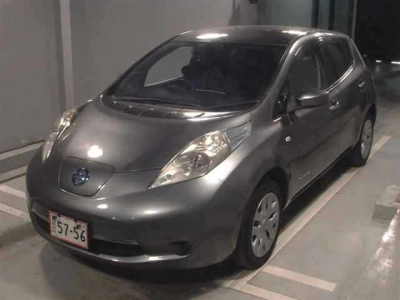 NISSAN LEAF