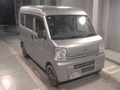 NISSAN NV100 CLIPPER