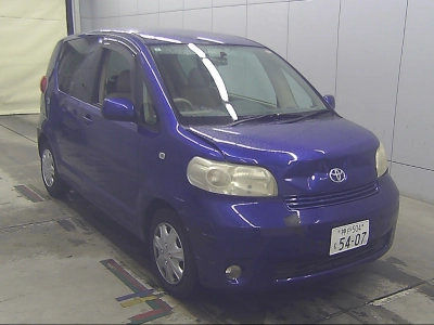 TOYOTA PORTE