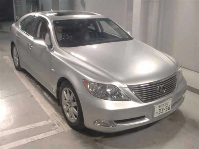 LEXUS LS