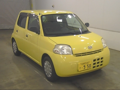 DAIHATSU ESSE