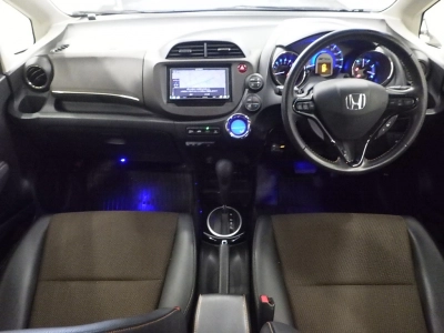 HONDA FIT SHUTTLE