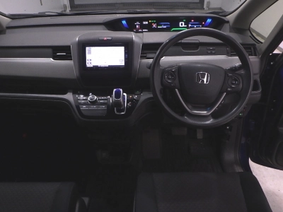 HONDA FREED+