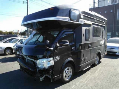 TOYOTA HIACE WAGON