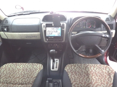 MITSUBISHI PAJERO IO