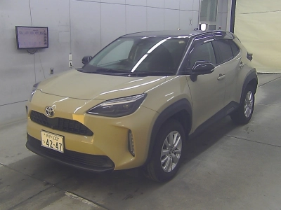 TOYOTA YARIS CROSS