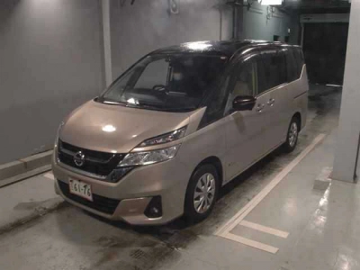 NISSAN SERENA