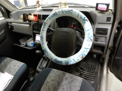 MITSUBISHI PAJERO MINI