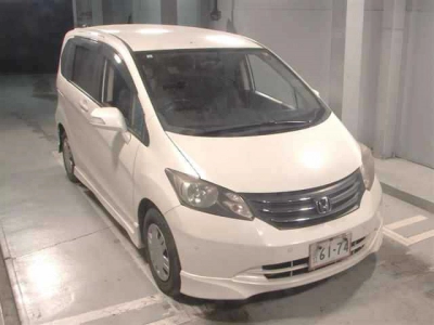 HONDA FREED