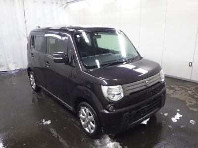SUZUKI MRWAGON