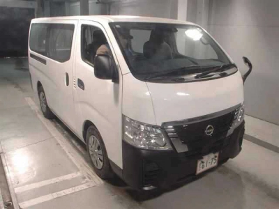 NISSAN NV350 CARAVAN